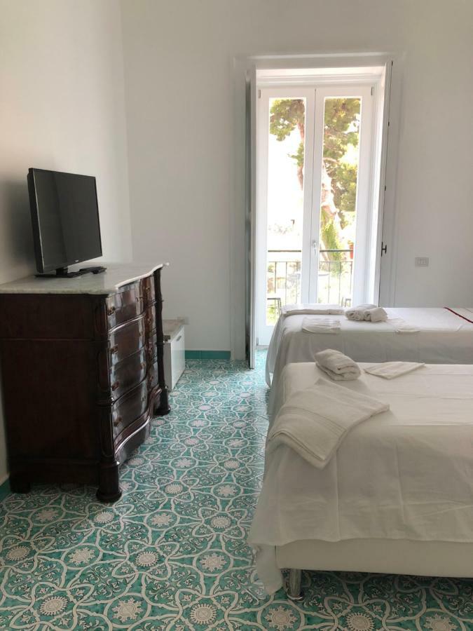 Bed and Breakfast Vesuvio View Вико-Экуенсе Экстерьер фото